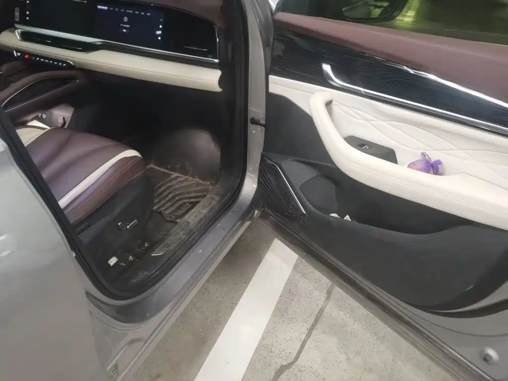 Geely Xingyue L — миниатюра 19