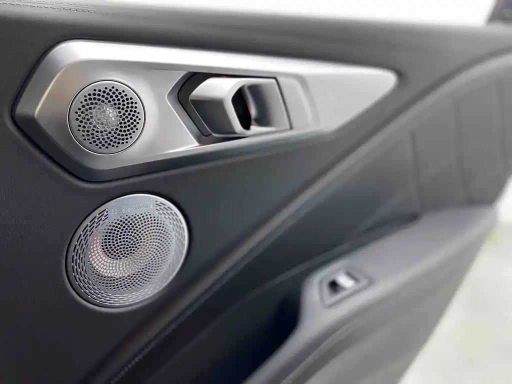BMW XM — миниатюра 33