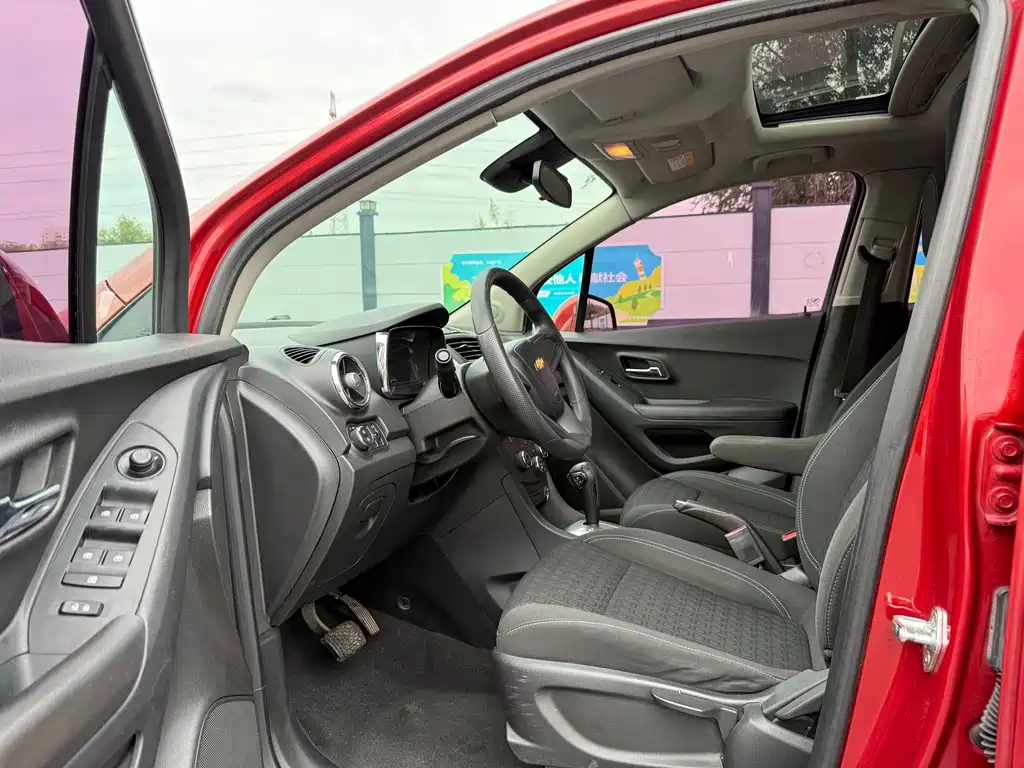 Chevrolet Trax — миниатюра 7