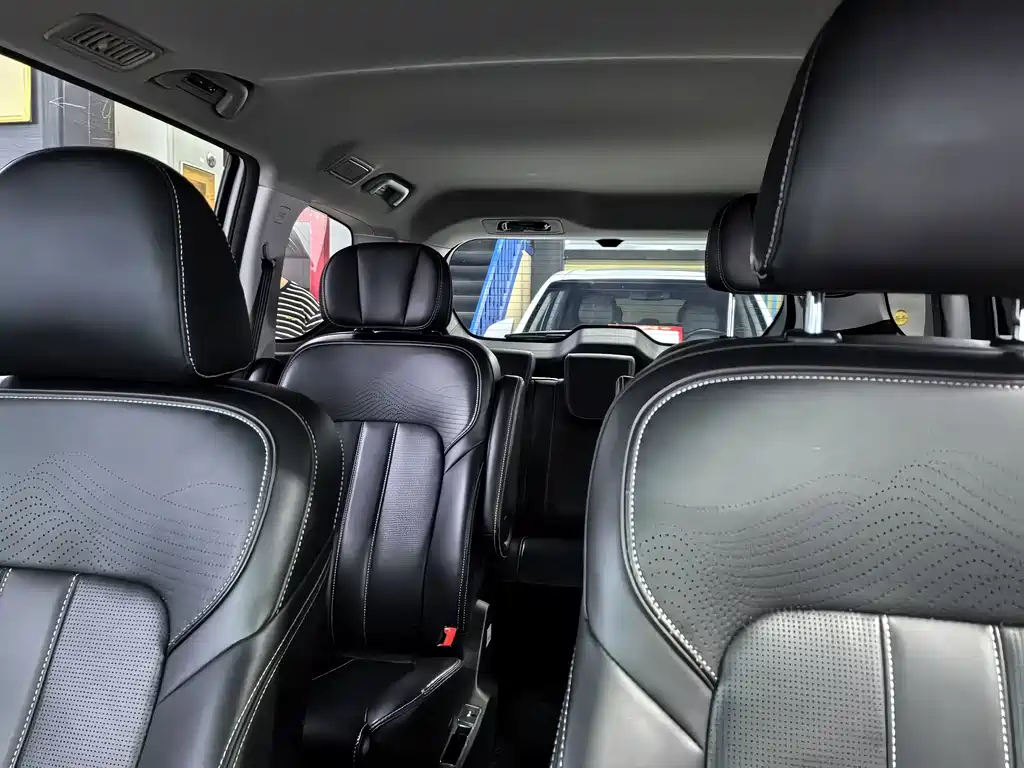 GAC Motor Trumpchi M6 — миниатюра 9