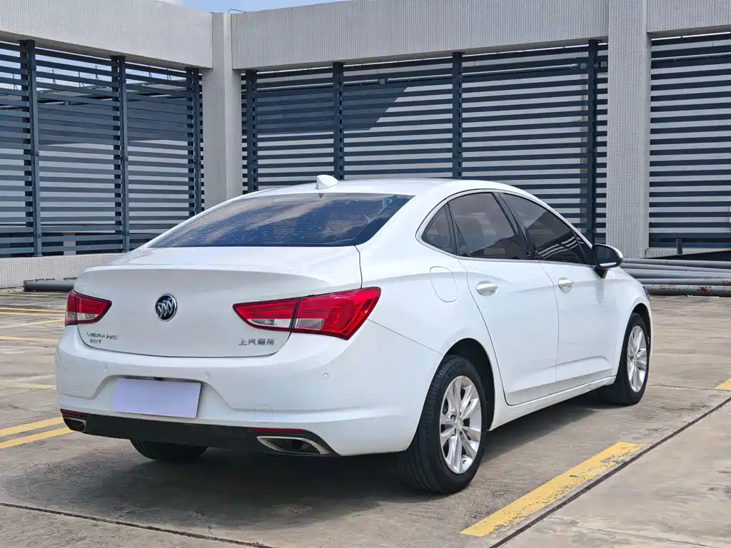 Buick Verano — миниатюра 7
