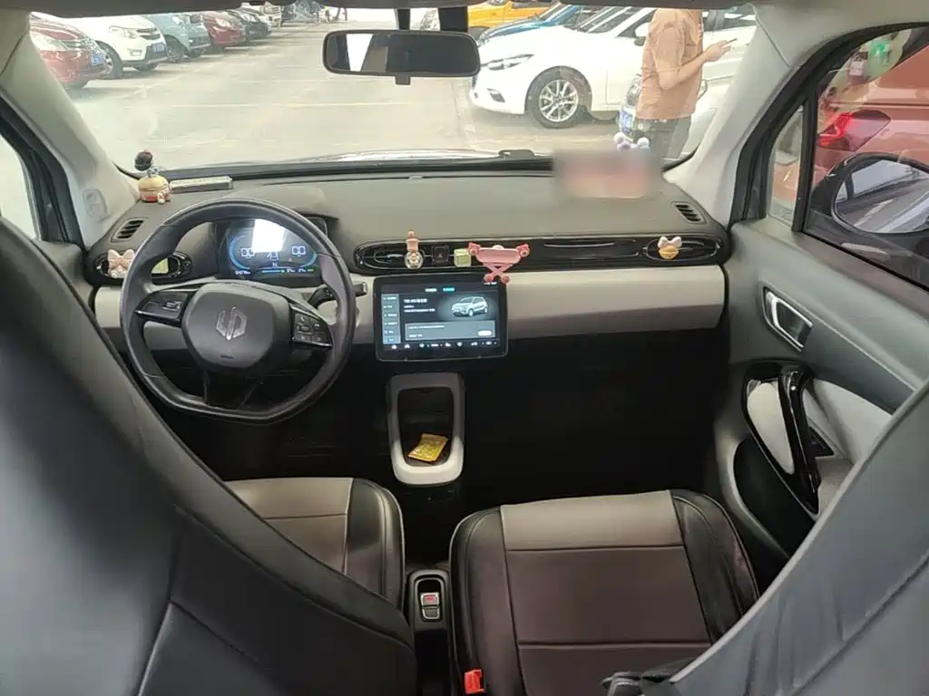 Leapmotor Leapmotor T03 — миниатюра 10