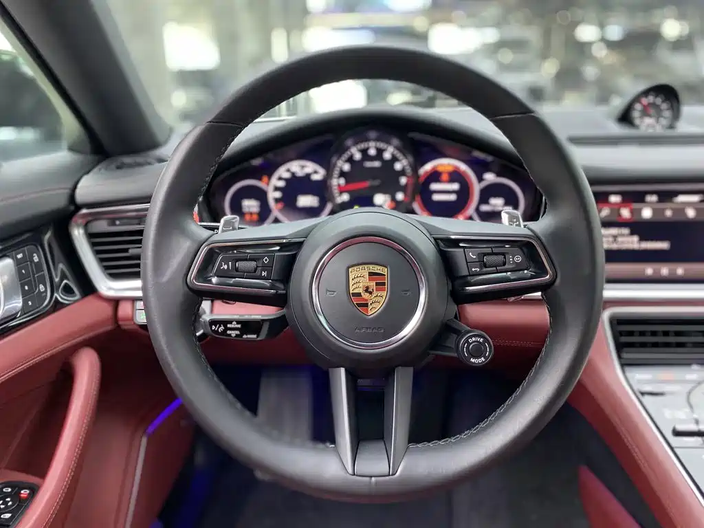 Porsche Panamera — миниатюра 17