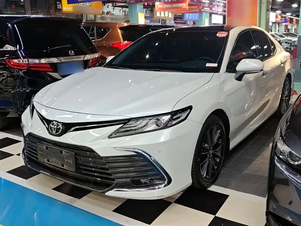 Toyota Camry 2022