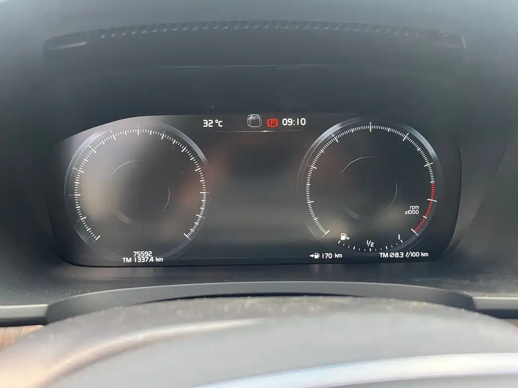Volvo S90 — миниатюра 10