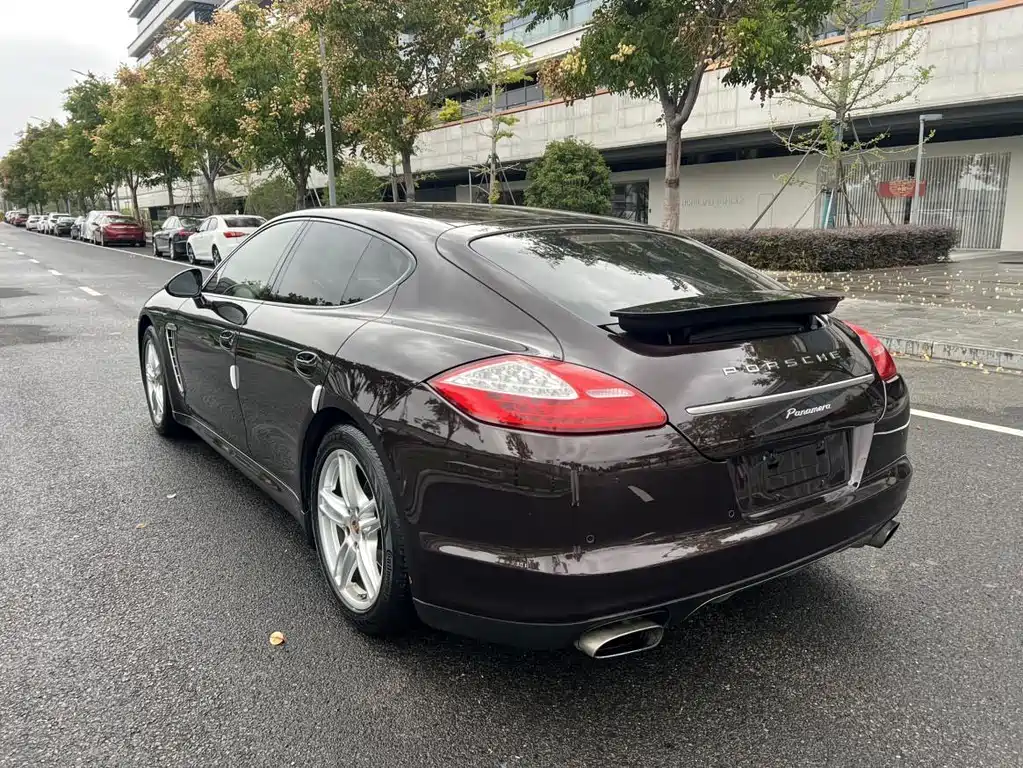 Porsche Panamera — миниатюра 18