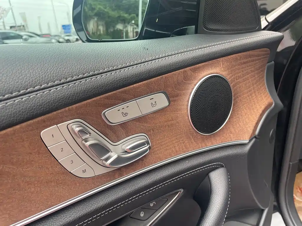 Mercedes-Benz E-Class E 2019 E 300 L Fashion