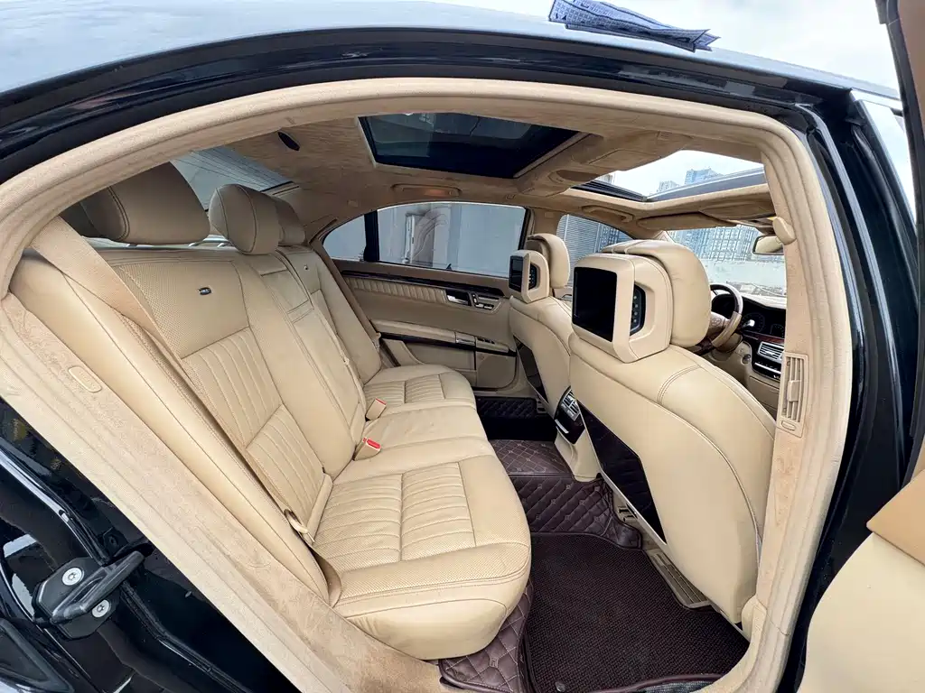 Mercedes-Benz S-Class — миниатюра 8