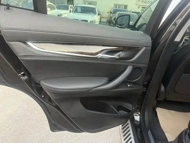 BMW X6 — миниатюра 6