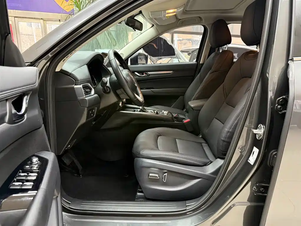 MAZDA CX 5