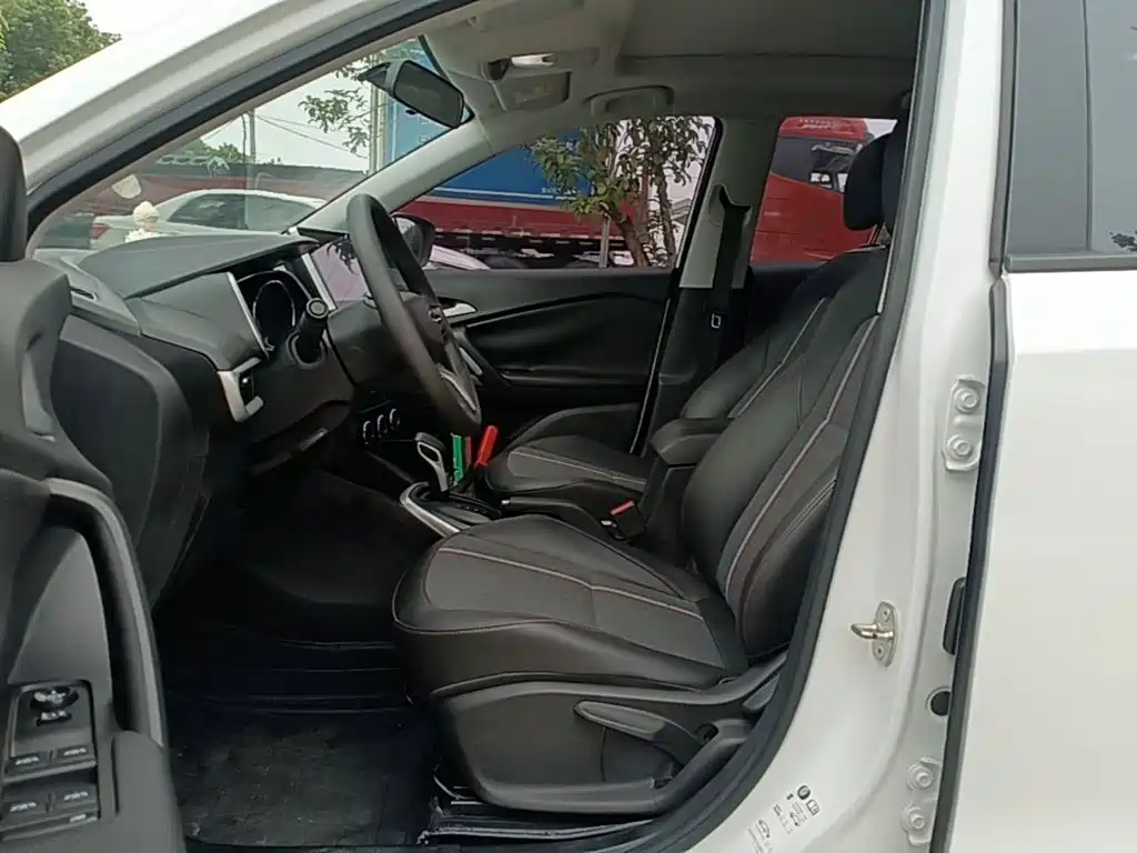 Chevrolet Trax — миниатюра 16