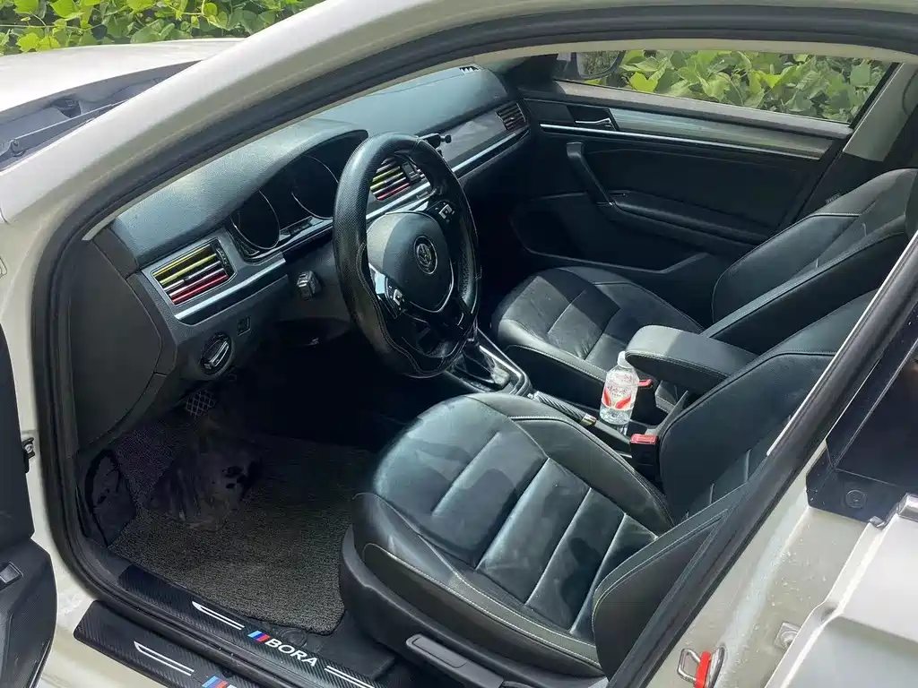Volkswagen Bora — миниатюра 9