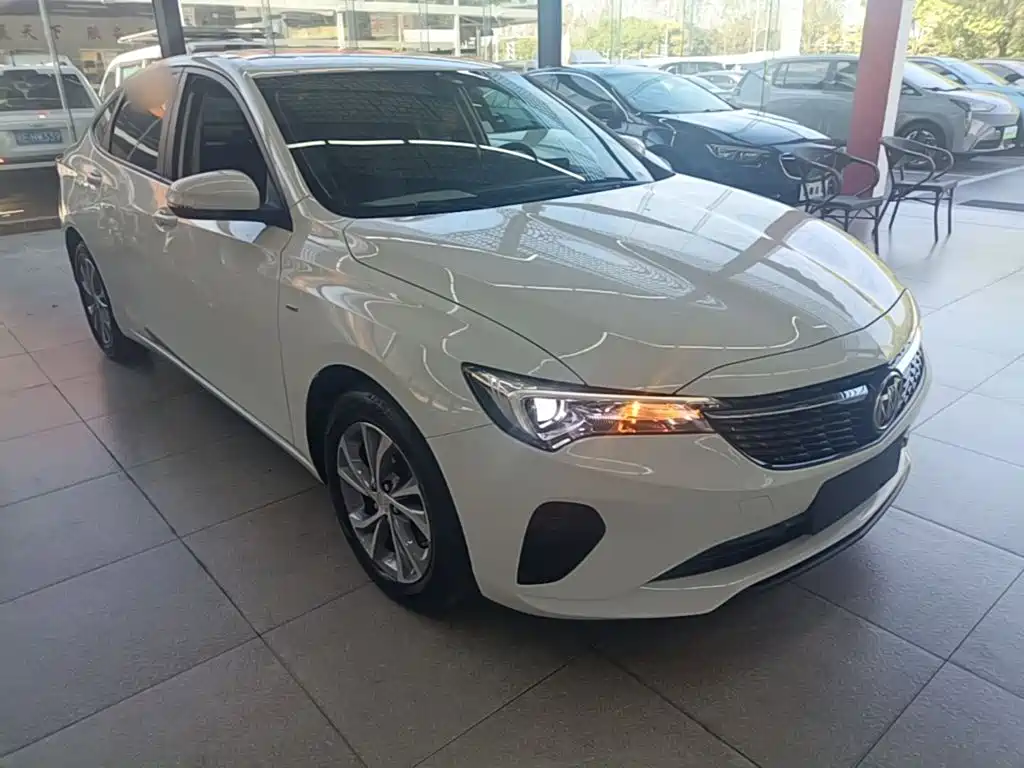 Buick Verano — миниатюра 4