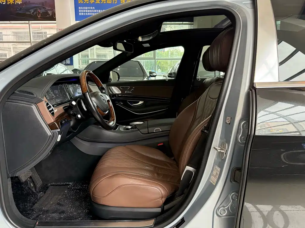Mercedes-Benz S-Class — миниатюра 6