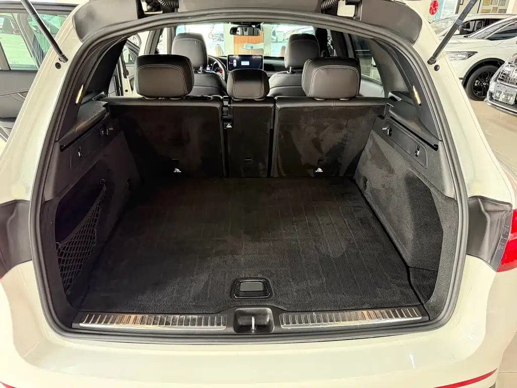 Mercedes-Benz GLC — миниатюра 12