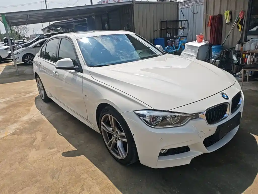 BMW 3 Series — миниатюра 4