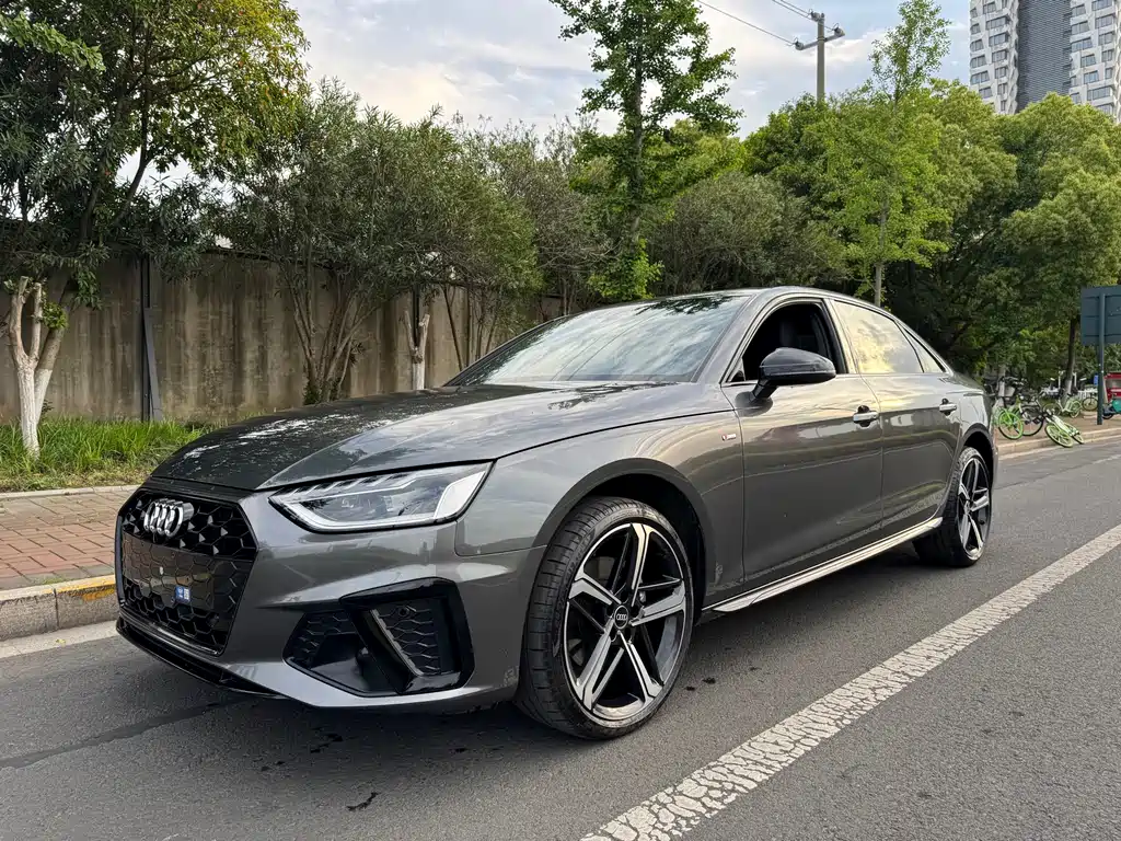 Audi A4L 2024