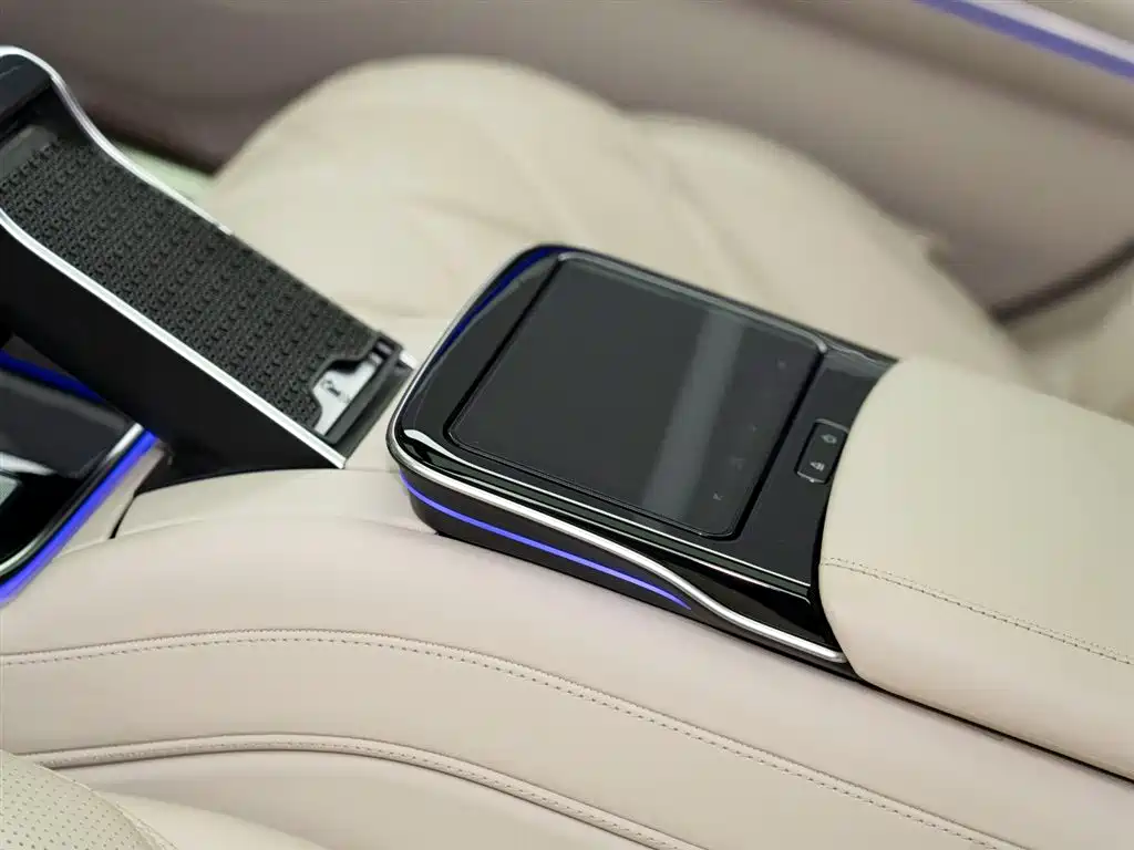 MERCEDES-BENZ MAYBACH S CLASS