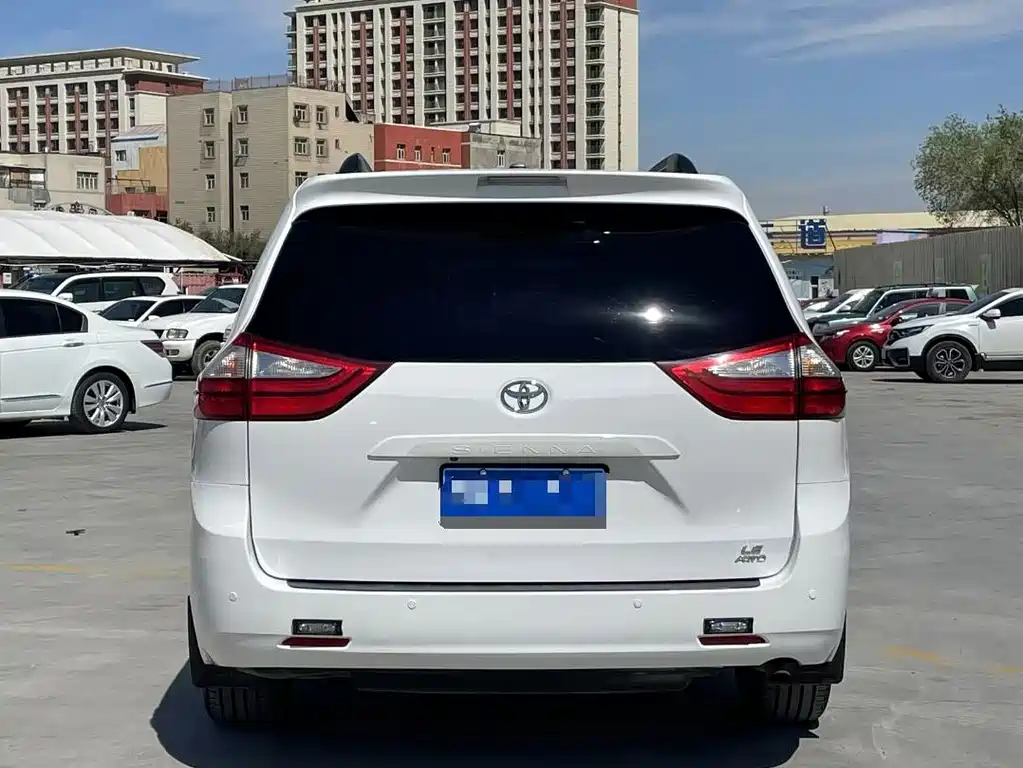 Toyota Sienna 2015 3.5L L