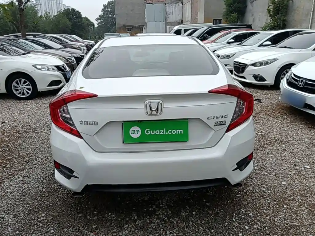 Honda Civic — миниатюра 6