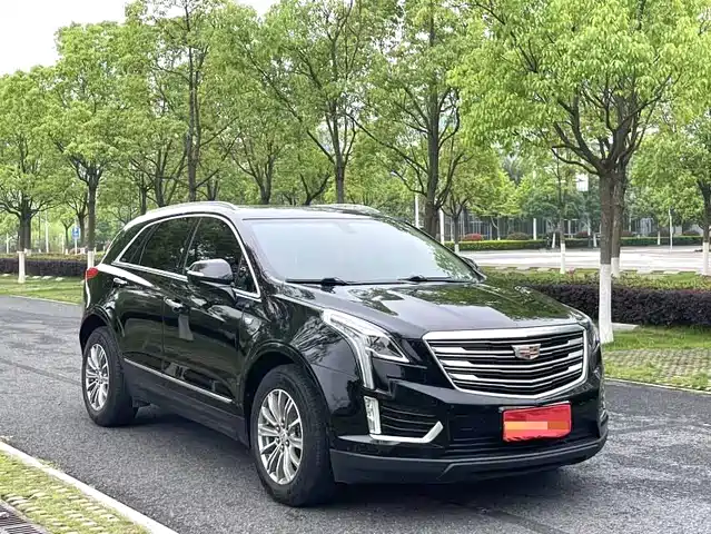 CADILLAC  XT5 2018