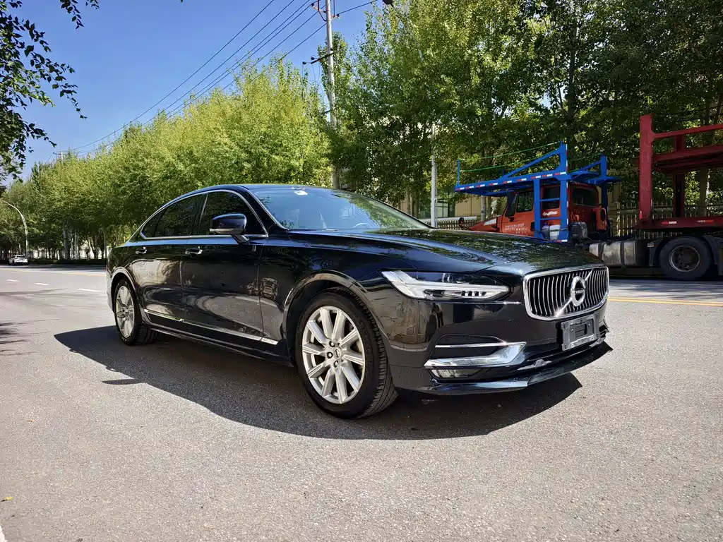 Volvo S90 — миниатюра 3