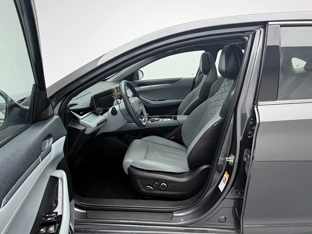 Changan Ruicheng PLUS — миниатюра 12