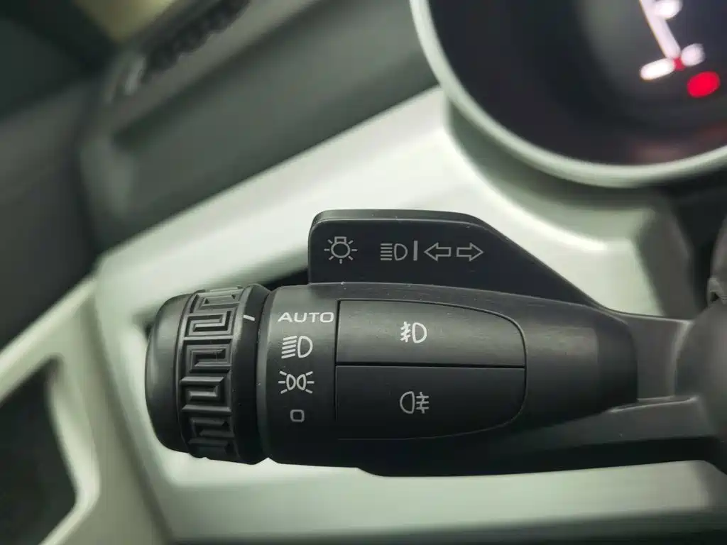 Geely Boyue — миниатюра 21