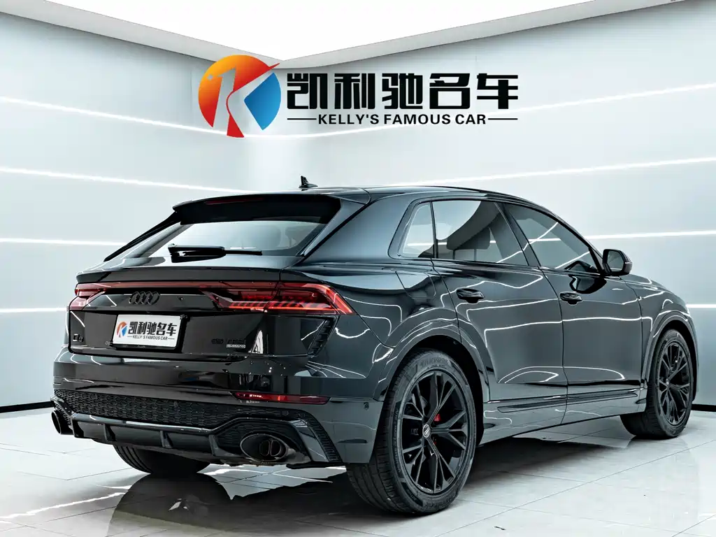 Audi Q8 2022 55 TFSI Luxury