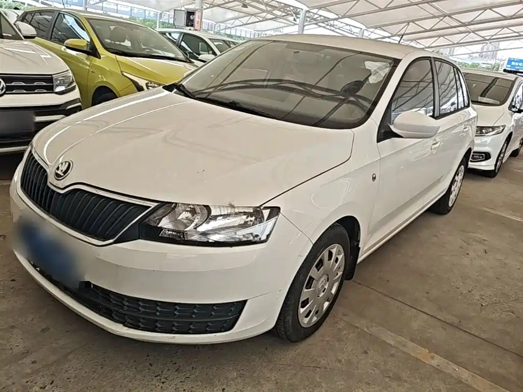 Skoda Rapid Spaceback 2016 Facelift 1.4L Manual Forward Edition