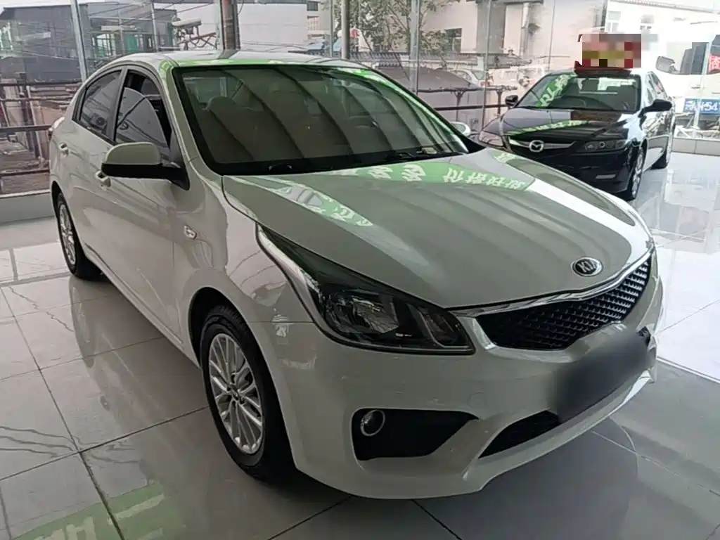 Kia K2 — миниатюра 4