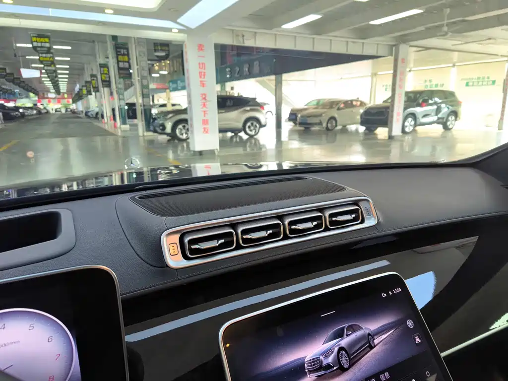 MERCEDES-BENZ S CLASS