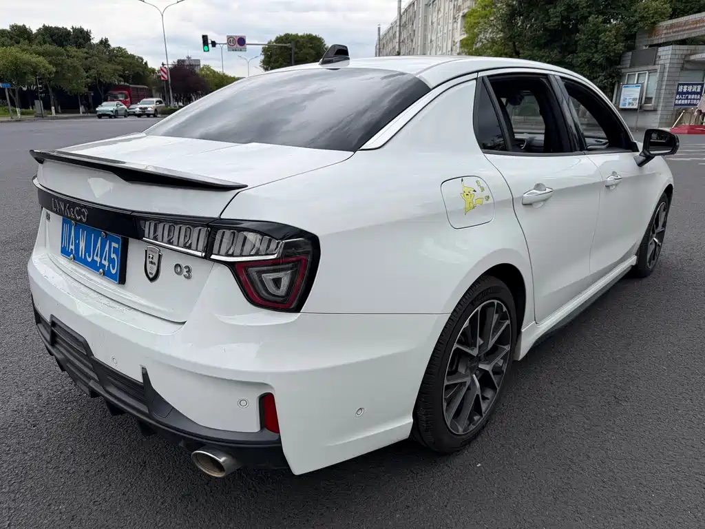 Lynk & Co 03 2019 2.0TD AT Pro