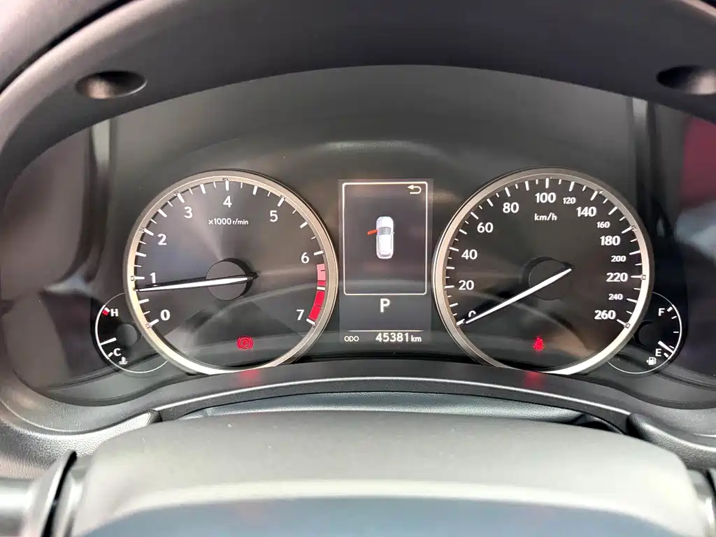 Lexus NX — миниатюра 14