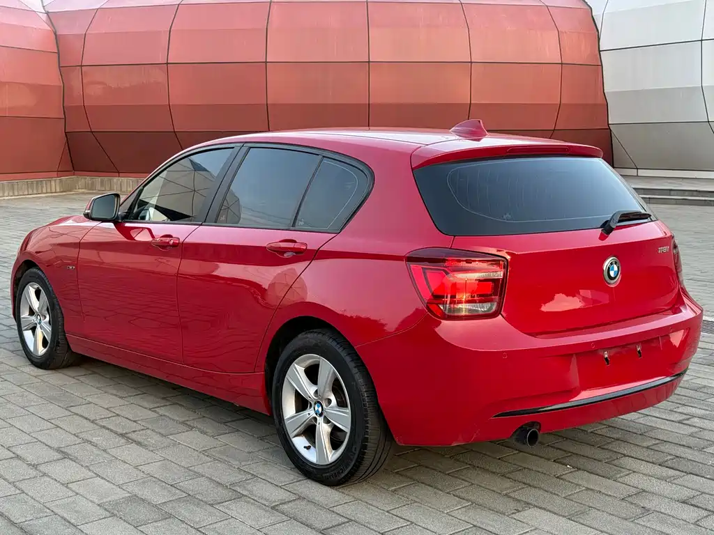 BMW 1 Series (Import) — миниатюра 6