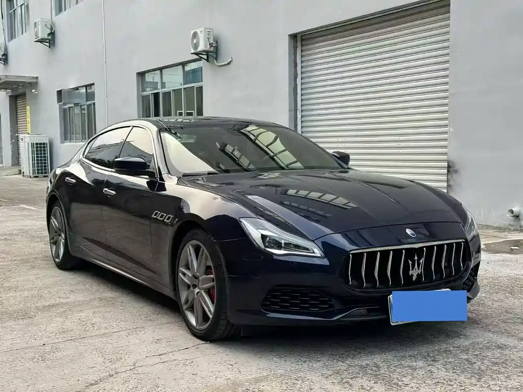 Maserati Quattroporte — миниатюра 3
