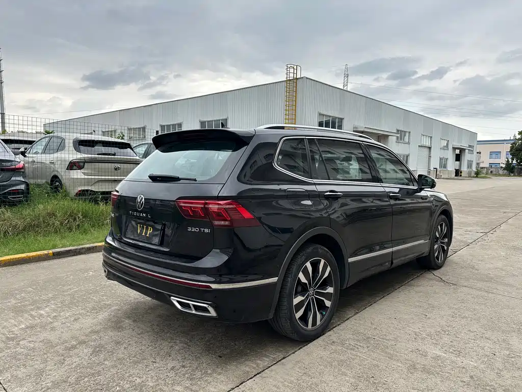 Volkswagen Tiguan L — миниатюра 20