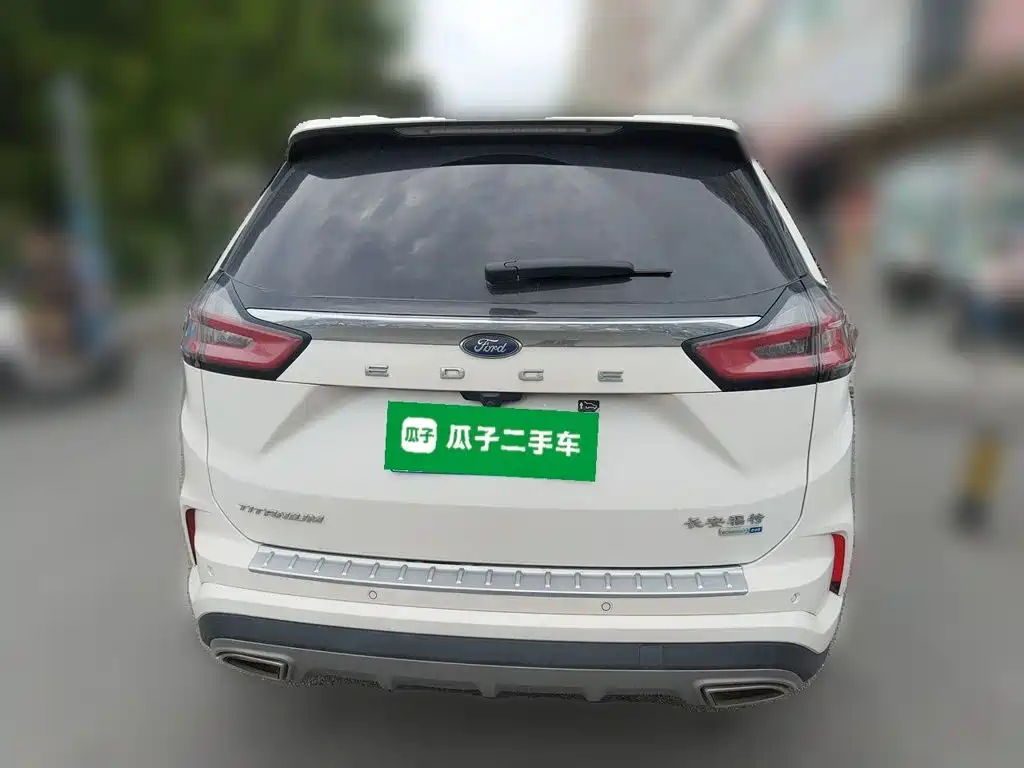 Ford Edge — миниатюра 3