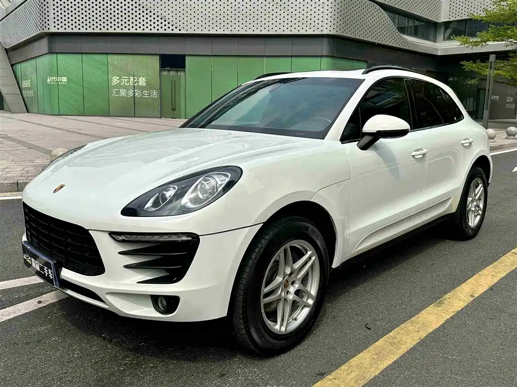 Porsche Macan 2015