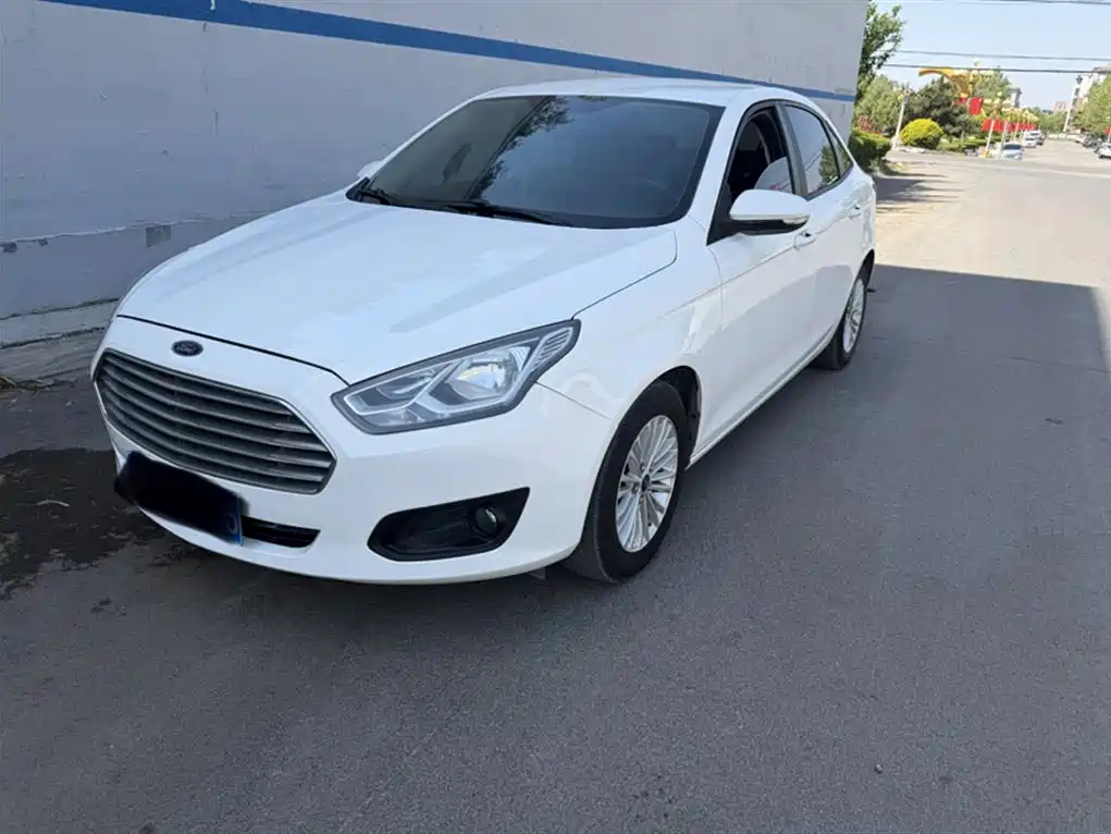 Ford Escort 2016