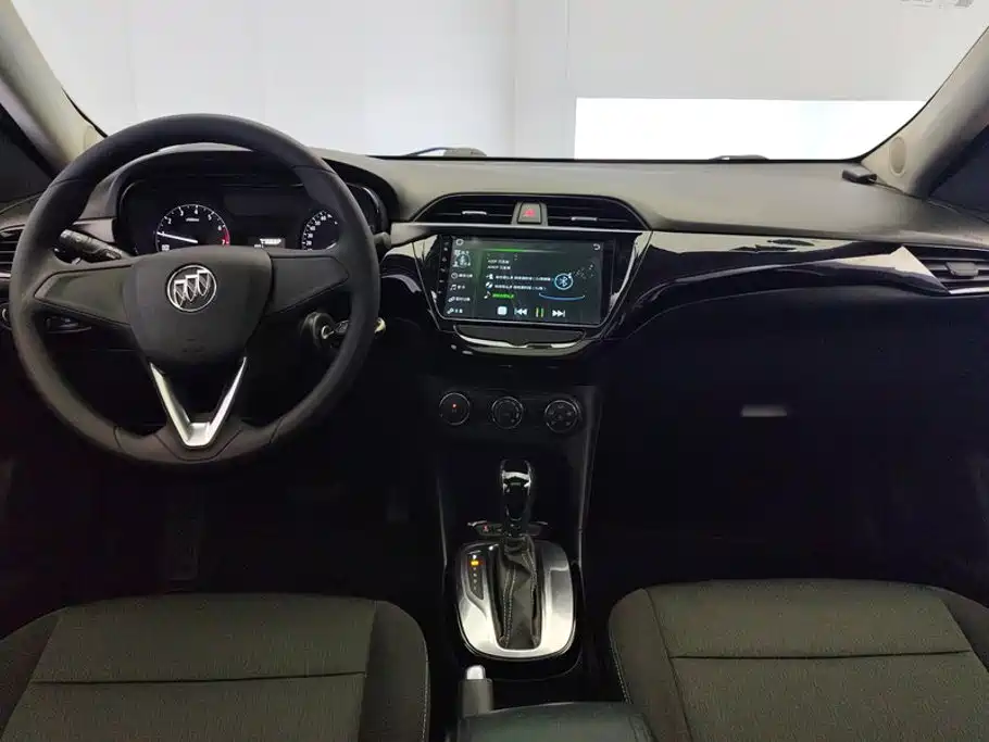 Buick Excelle — миниатюра 12