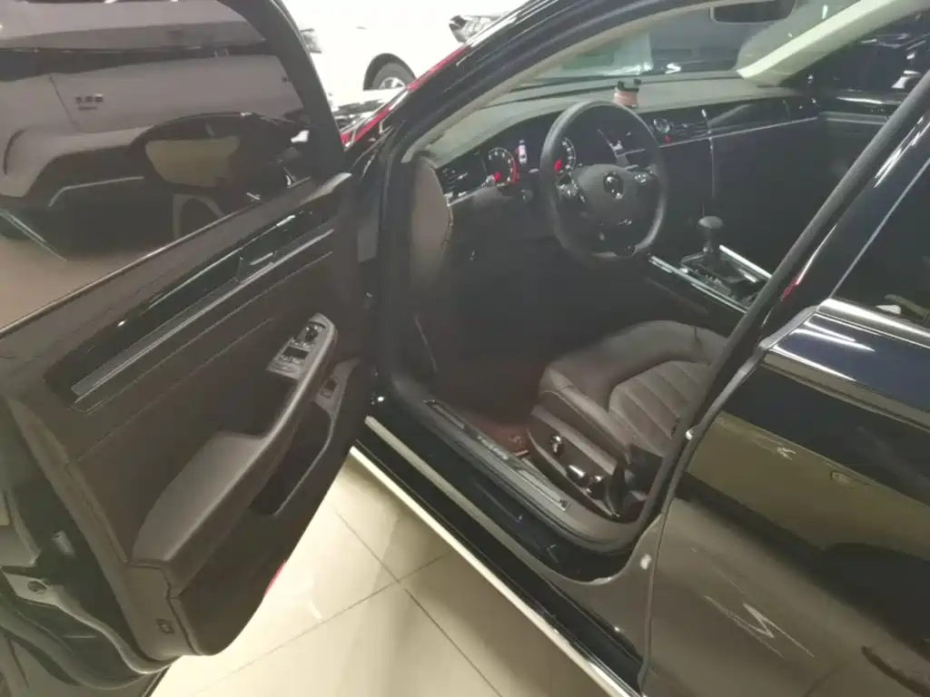 Volkswagen Phideon — миниатюра 16