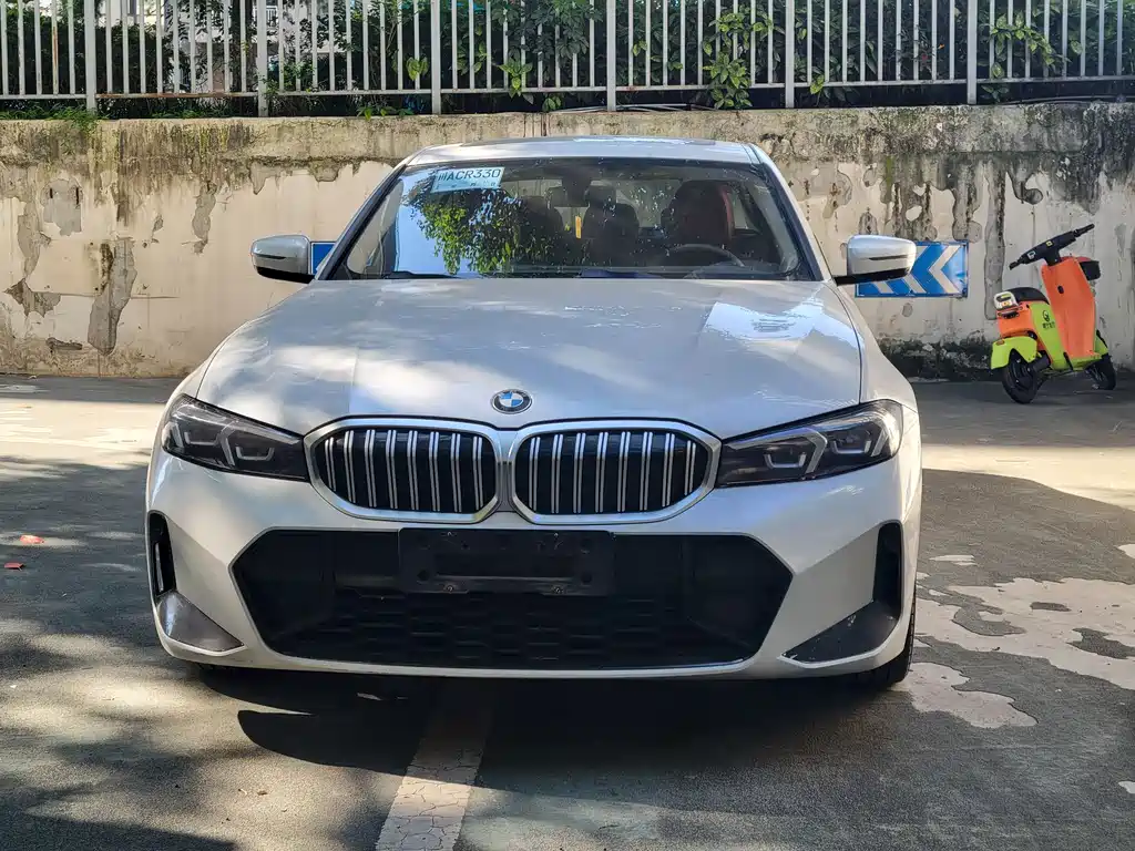 BMW 3 Series — миниатюра 2