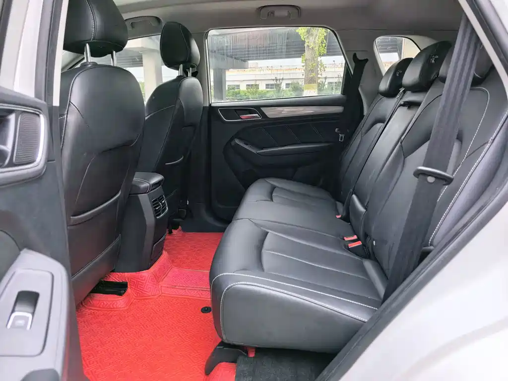 Roewe RX5 — миниатюра 12