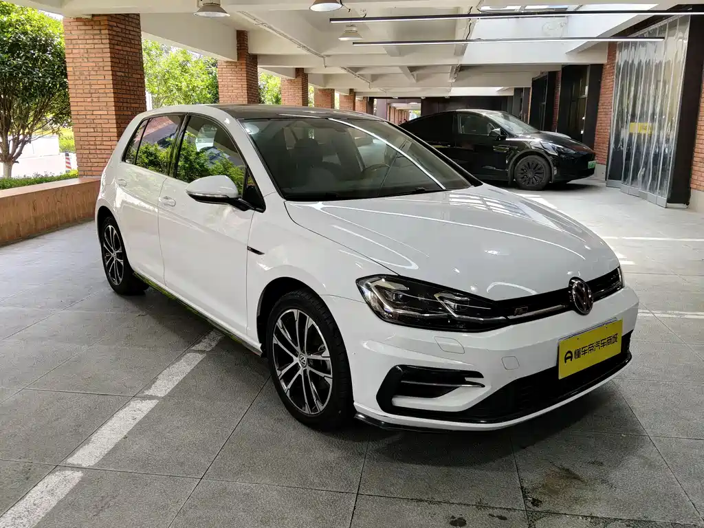 Volkswagen Golf — миниатюра 6