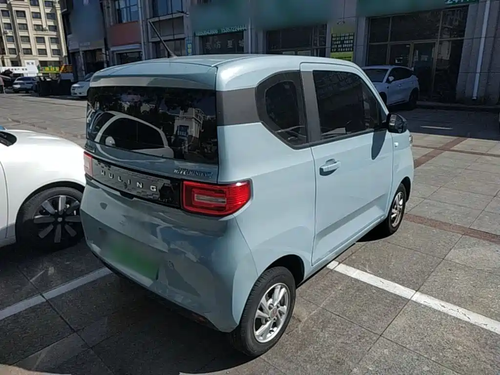 Wuling MINIEV — миниатюра 7