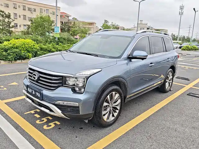 2017 GAC Trumpchi GS8