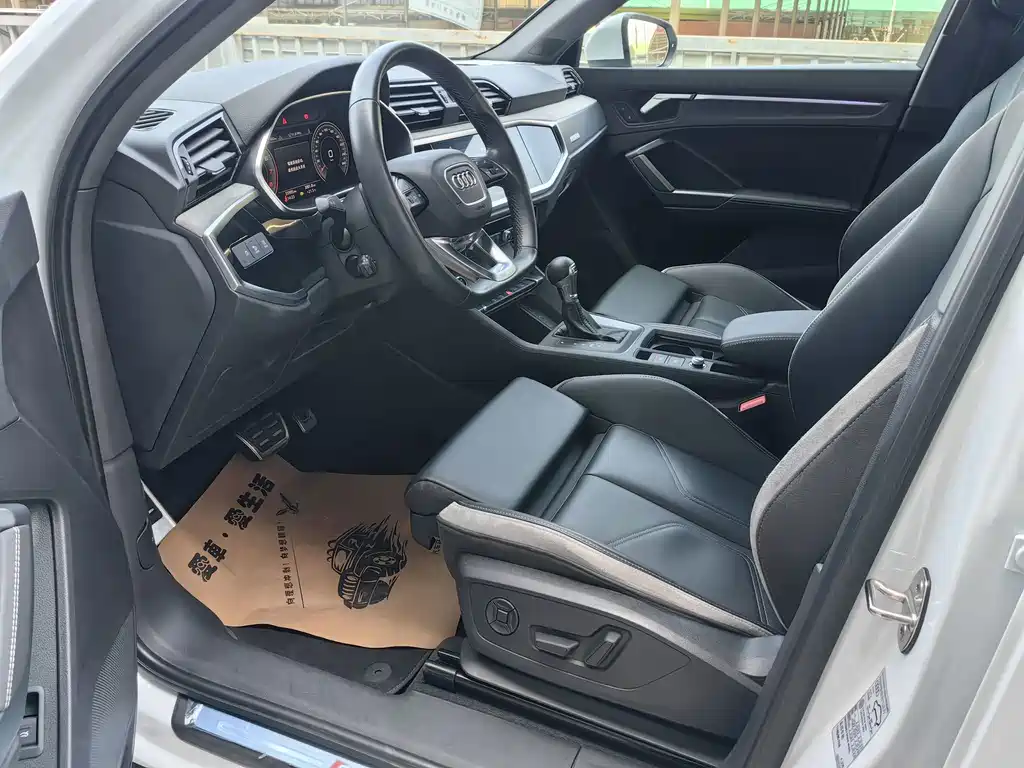 Audi Q3 — миниатюра 8