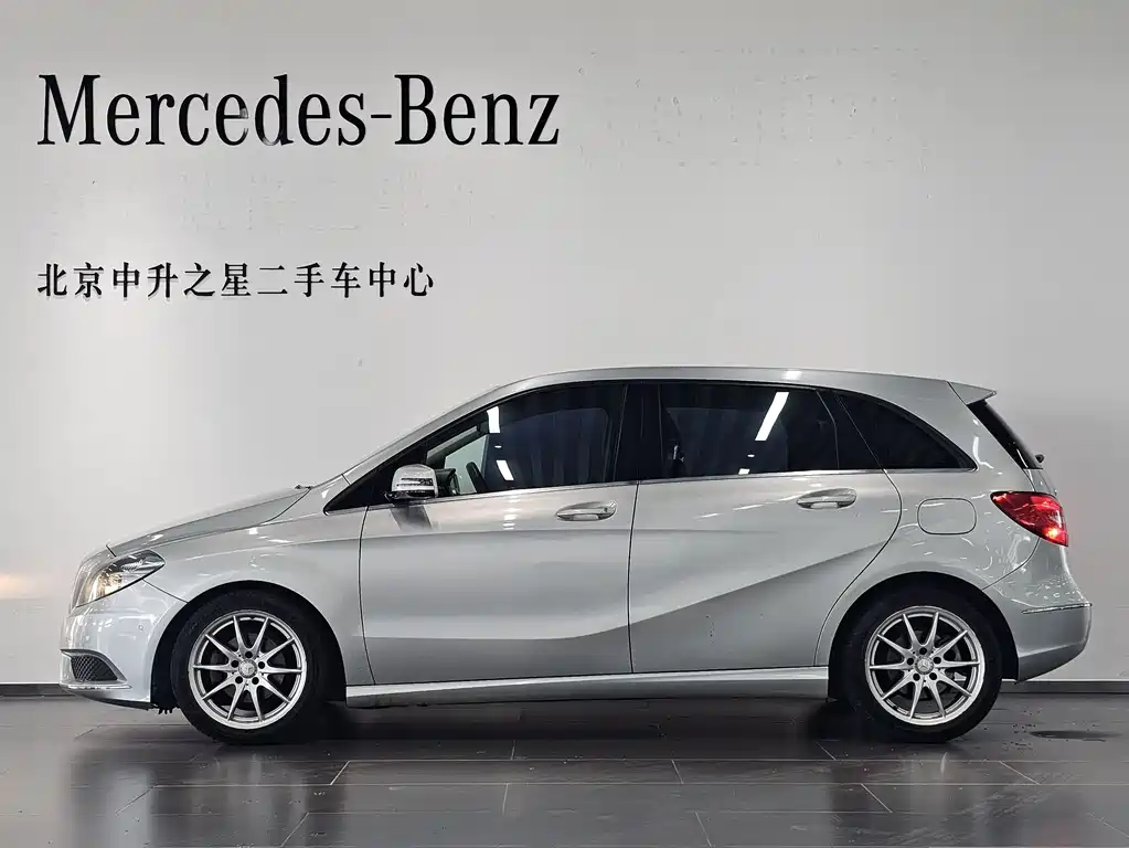 Mercedes-Benz B-Class — миниатюра 2