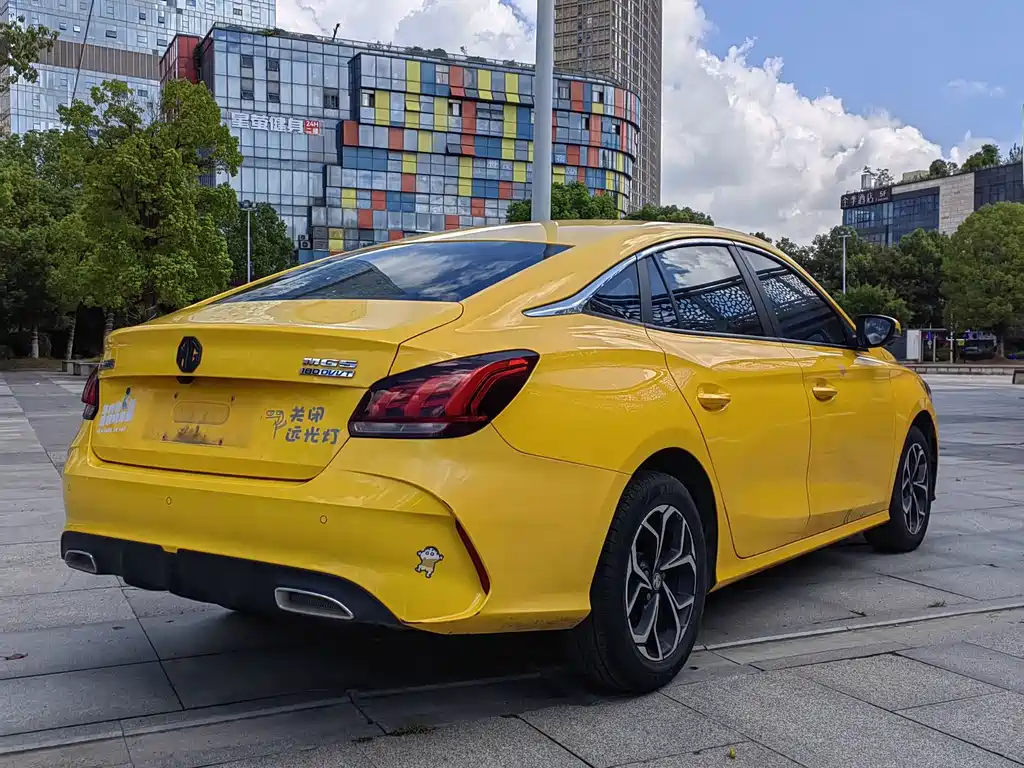 MG MG5 — миниатюра 5